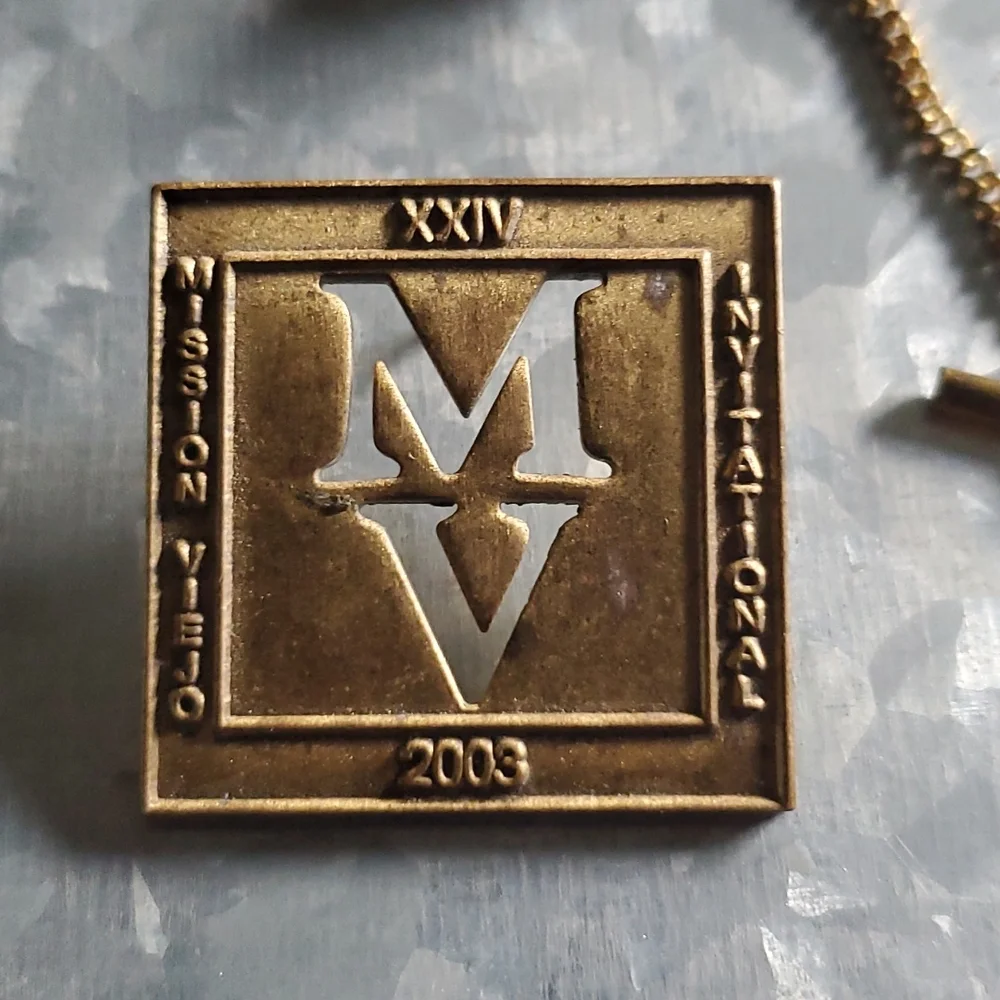 Mission Viejo Invitational 2003 Tie Tack and Bar by Crown Trophy
